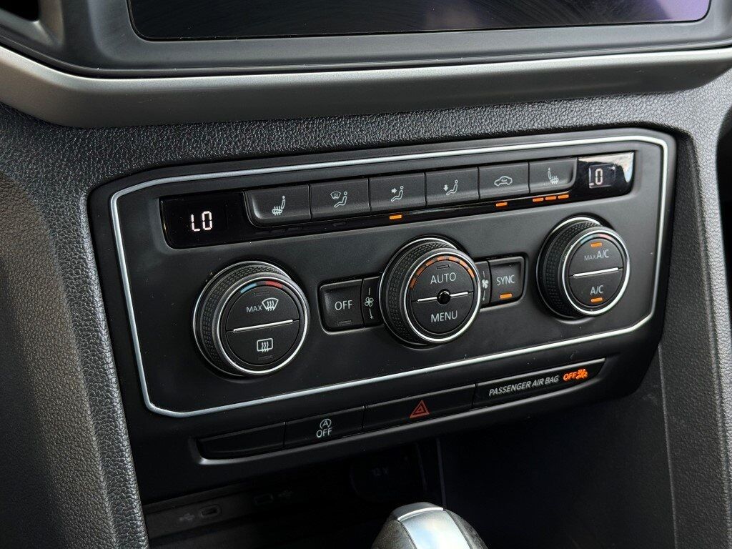 2021 Volkswagen Atlas Cross Sport 3.6L V6 SE w/Technology R-Line Springfield VA