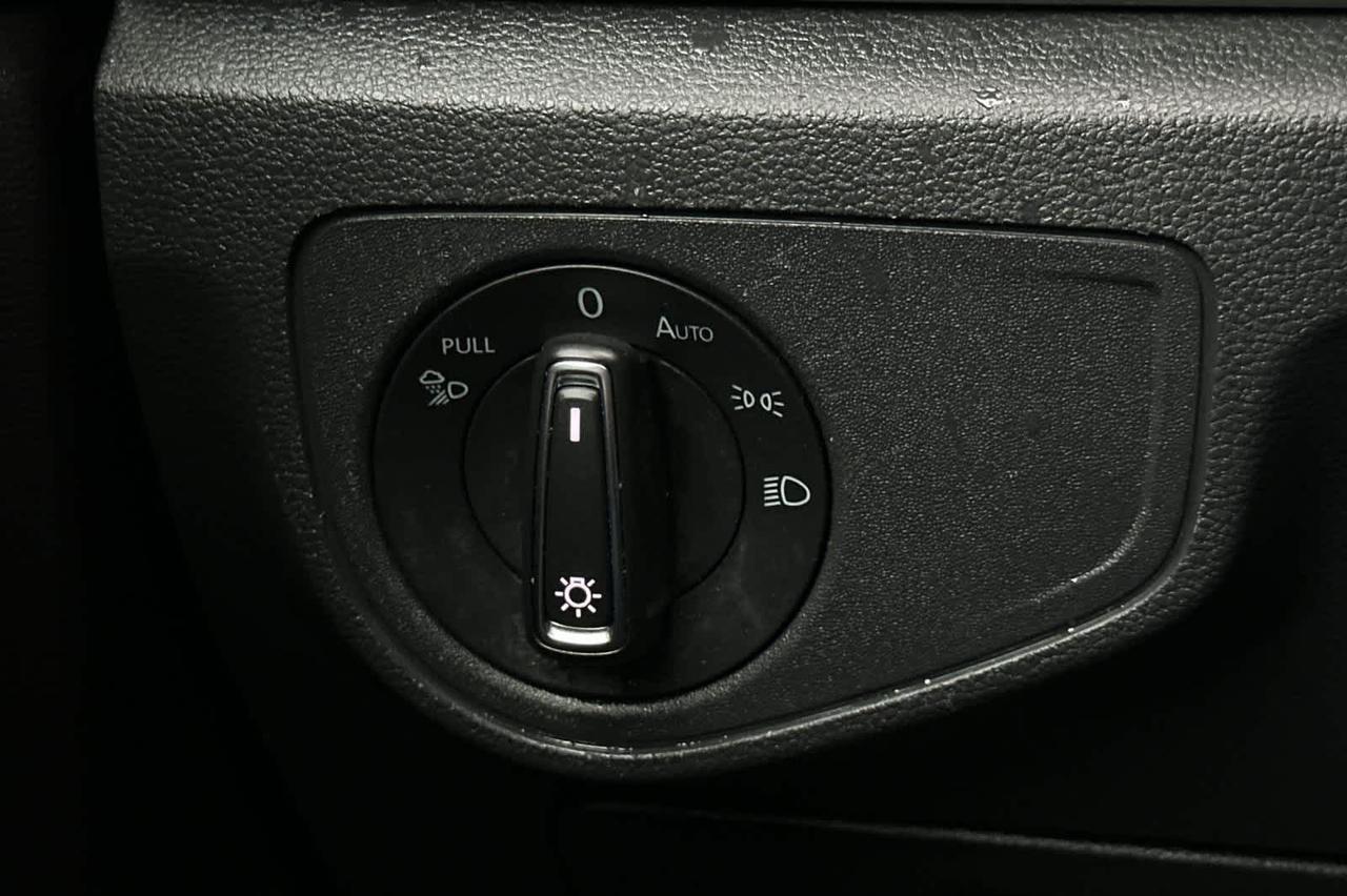 2021 Volkswagen Atlas Cross Sport 3.6L V6 SE w/Technology Roseville CA