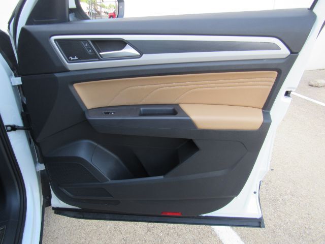 2021 Volkswagen Atlas Cross Sport 3.6L V6 SEL Premium Plano TX