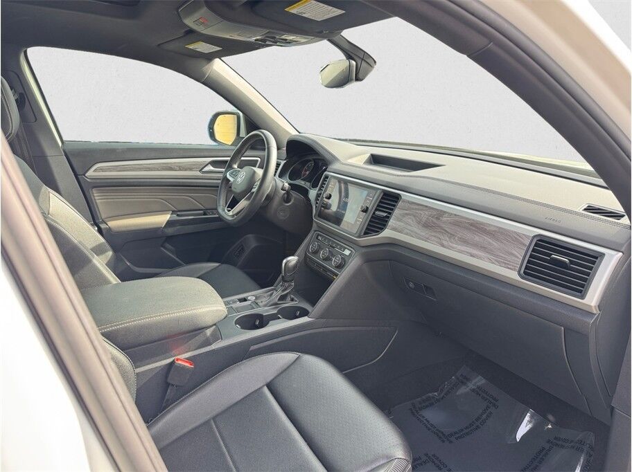 2021 Volkswagen Atlas Cross Sport SE w/Technology Sport Utility 4D Folsom CA