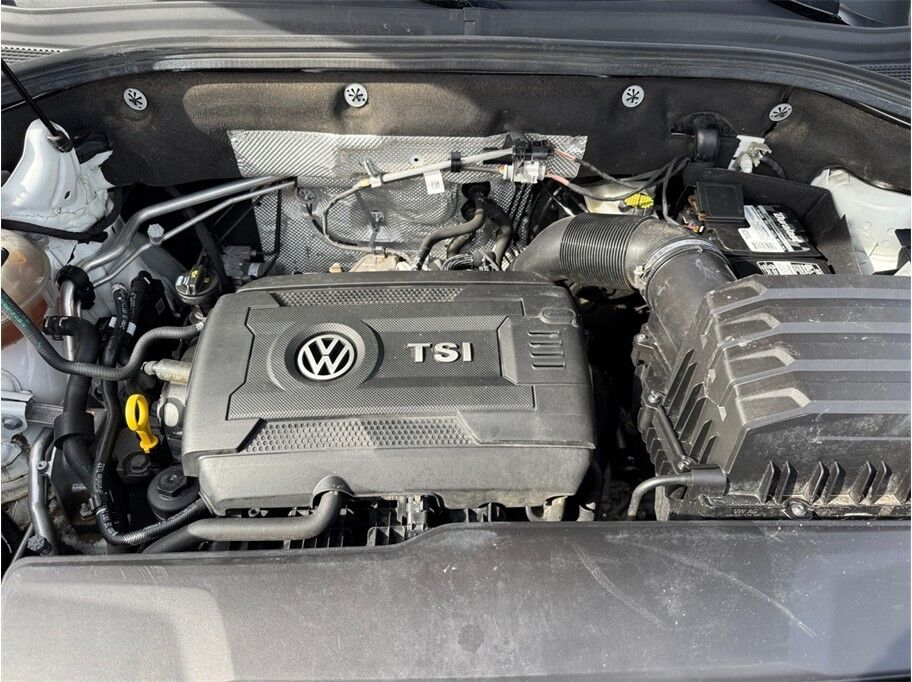2021 Volkswagen Atlas Cross Sport SE w/Technology Sport Utility 4D Folsom CA