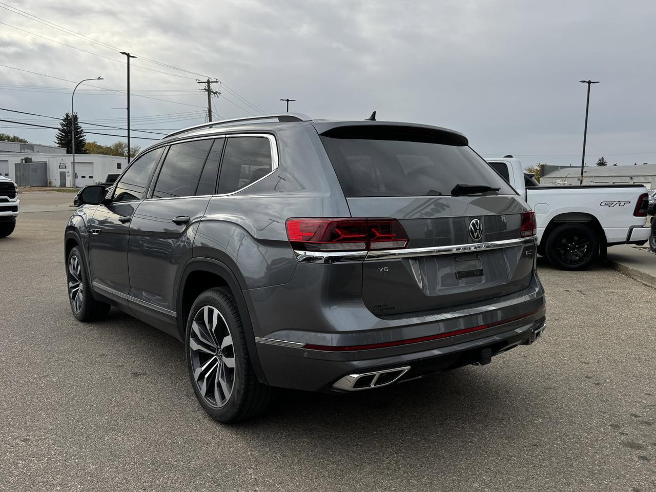 2021 Volkswagen Atlas Execline Redwater AB