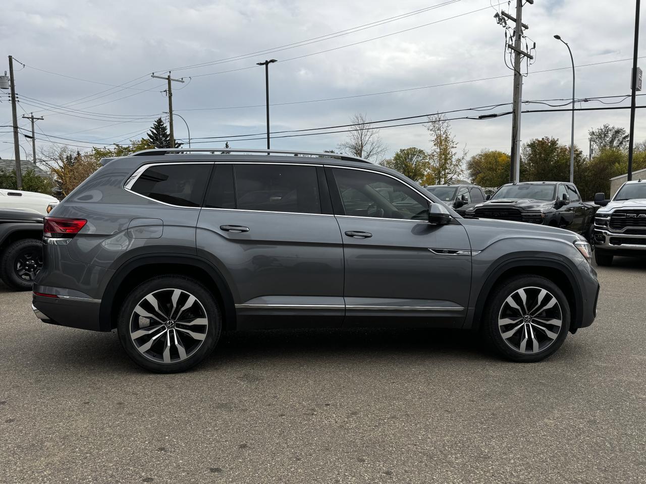 2021 Volkswagen Atlas Execline Redwater AB