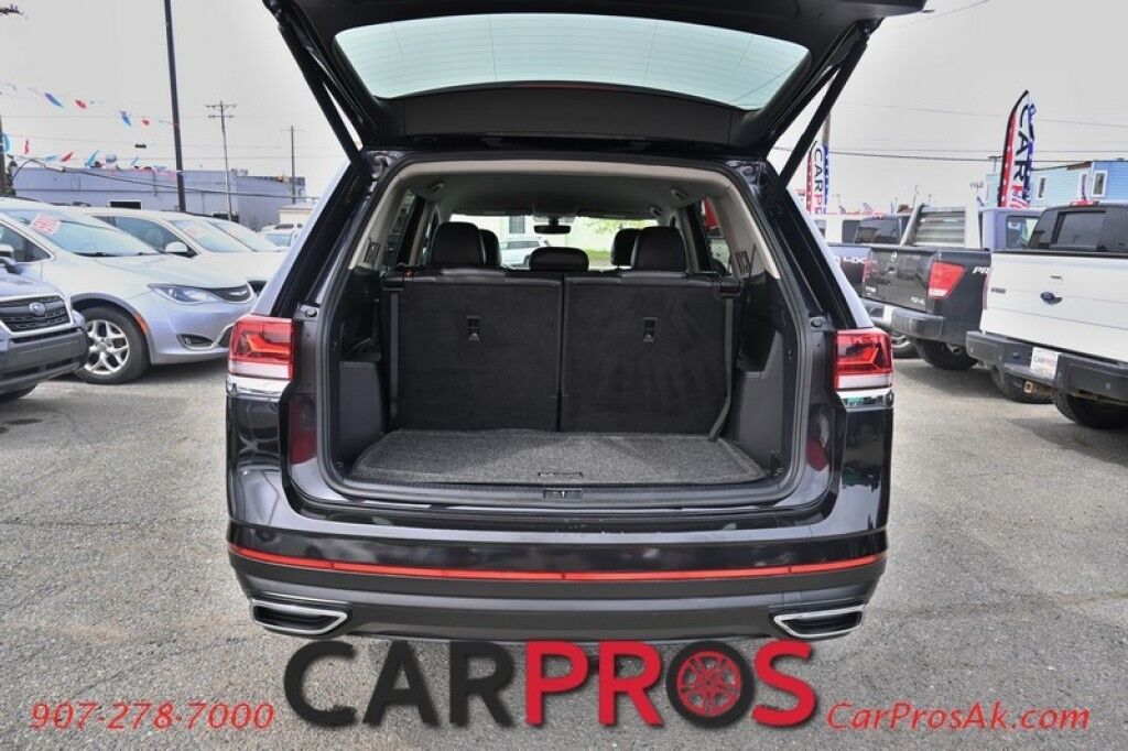 2021 Volkswagen Atlas SE - AWD - 2.0L 4-Cyl Turbo - Power & Heated Leather Seats - Bluetooth - Apple CarPlay & Android Auto - Backup Camera - 3rd Row - Seats 7 - Power Liftgate - Blind Spot Alert - Aluminum Wheels - Keyless Entry & Push To Start Anchorage AK
