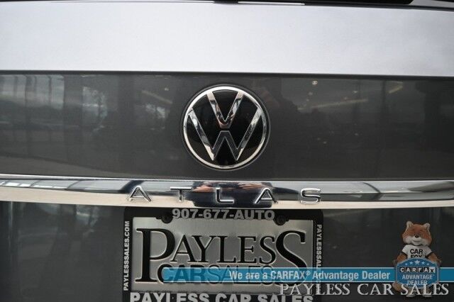 2021 Volkswagen Atlas SE / AWD / Autostart / Technology Pkg / Heated Leather Seats / Forward Collision & Blind Spot Alert / Apple CarPlay & Android Auto / Backup Camera / 3rd Row / Seats 7 / 22 MPG / Tow Pkg / 1-Owner Anchorage AK