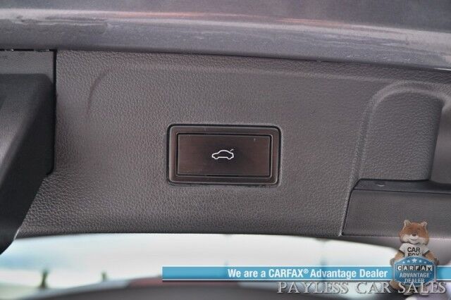 2021 Volkswagen Atlas SE / AWD / Autostart / Technology Pkg / Heated Leather Seats / Forward Collision & Blind Spot Alert / Apple CarPlay & Android Auto / Backup Camera / 3rd Row / Seats 7 / 22 MPG / Tow Pkg / 1-Owner Anchorage AK