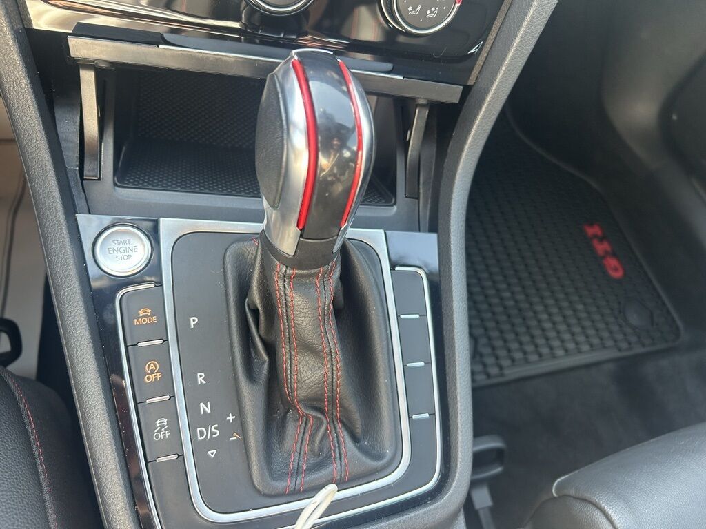 2021 Volkswagen Golf GTI 2.0T SE Crestwood KY