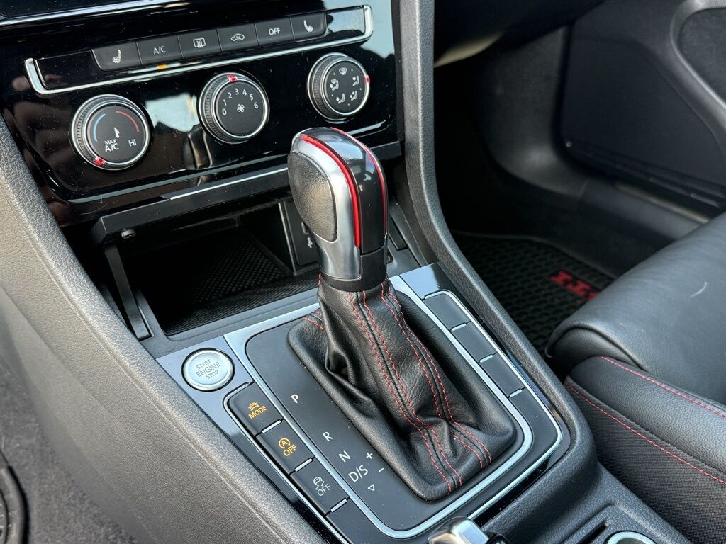2021 Volkswagen Golf GTI 2.0T SE Crestwood KY