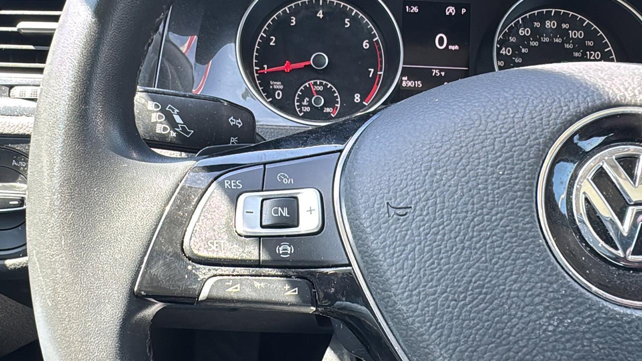 2021 Volkswagen Golf TSI  Selma TX