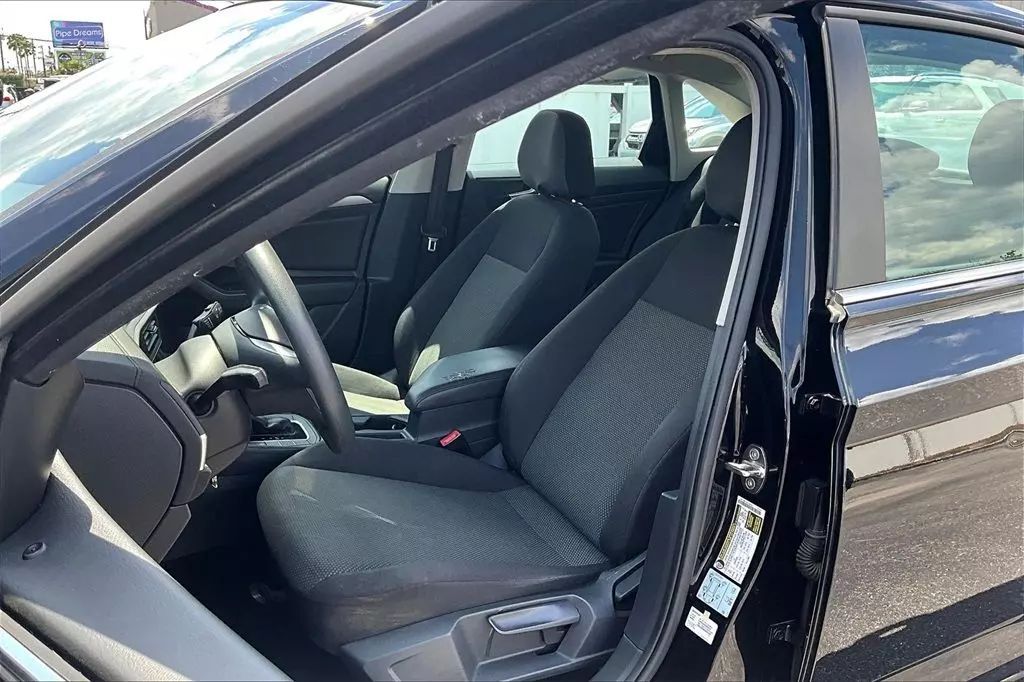 2021 Volkswagen Jetta 1.4T S Sedan 4D Maitland FL