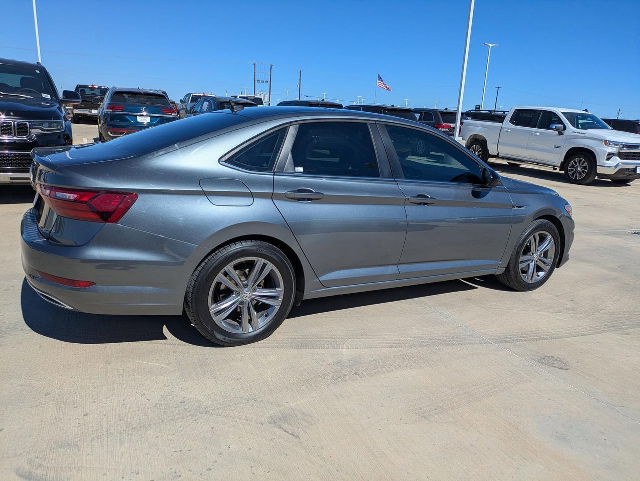 2021 Volkswagen Jetta R-Line