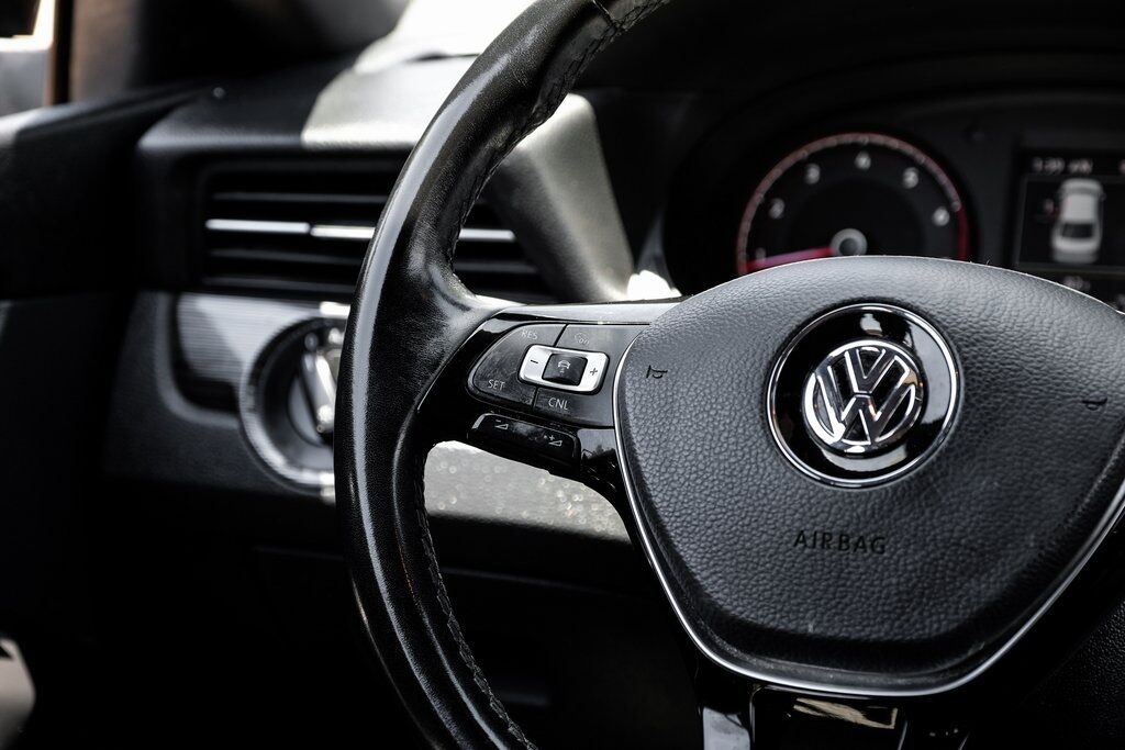 2021 Volkswagen Passat 2.0T R-Line Carrollton TX