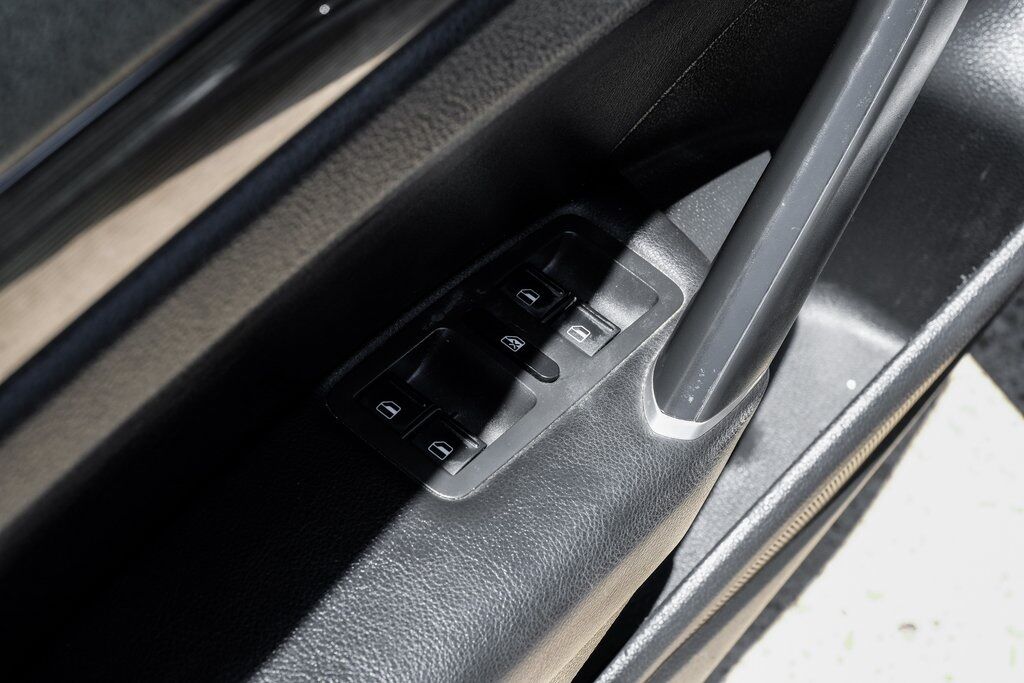 2021 Volkswagen Passat 2.0T R-Line Carrollton TX