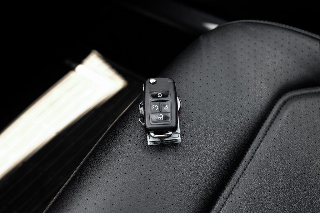 2021 Volkswagen Passat 2.0T R-Line Carrollton TX