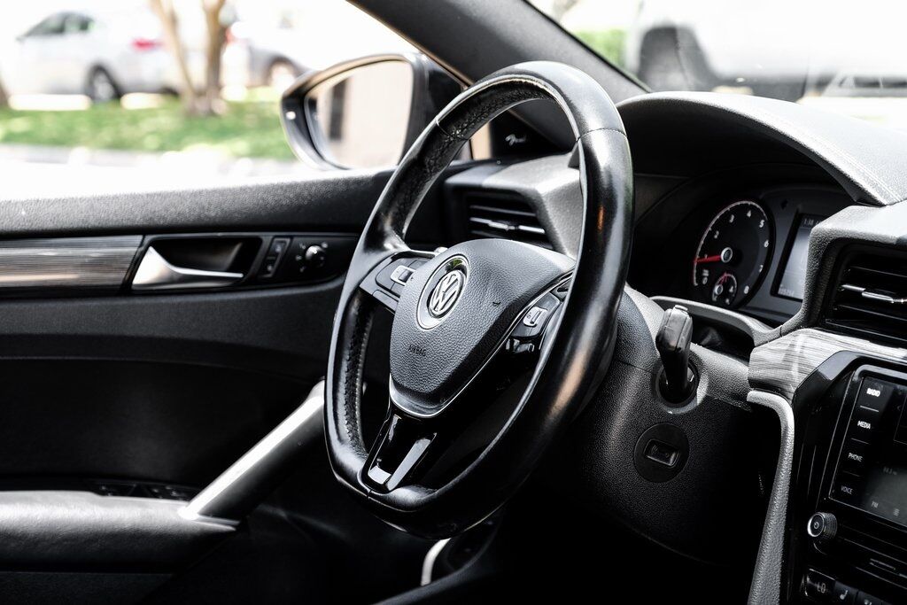 2021 Volkswagen Passat 2.0T R-Line Carrollton TX