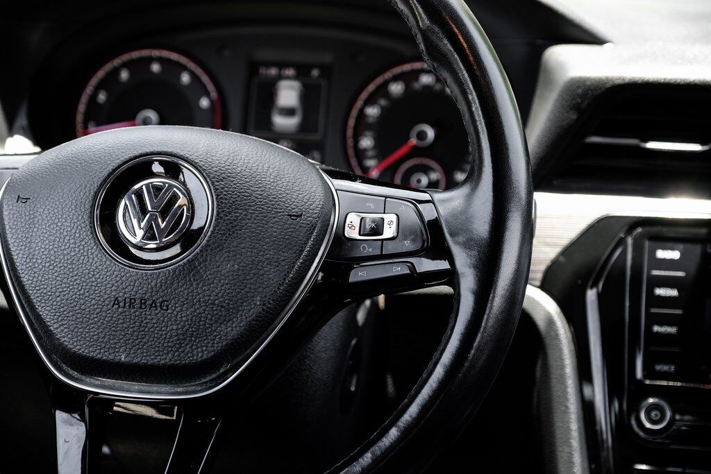 2021 Volkswagen Passat 2.0T R-Line Carrollton TX