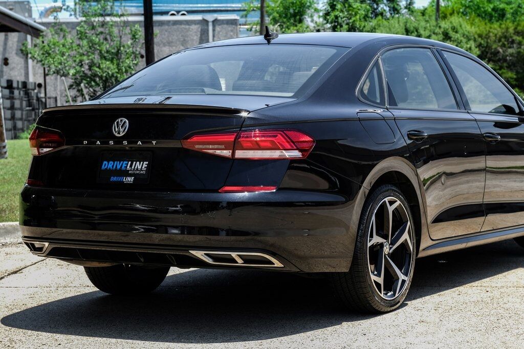 2021 Volkswagen Passat 2.0T R-Line Carrollton TX