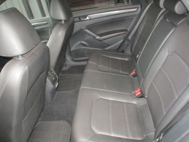 2021 Volkswagen Passat 2.0T R-Line Florence KY