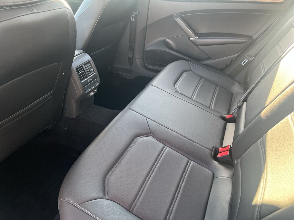 2021 Volkswagen Passat 2.0T R-Line Wilmington NC