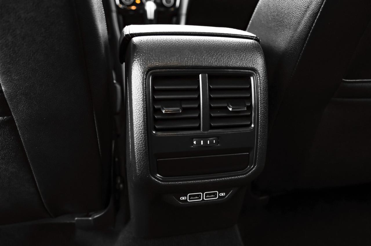 2021 Volkswagen Passat 2.0T SE BLIND SPOT FRONT ASSIST LANE ASSIST SUNROOF LEATHERETTE HEATED SEATS REAR CAMERA Carrollton TX