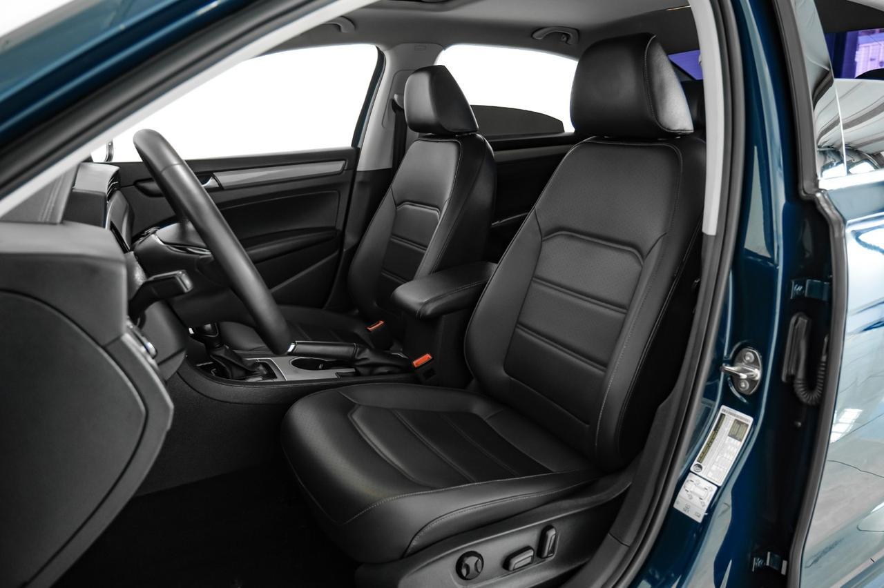 2021 Volkswagen Passat 2.0T SE BLIND SPOT FRONT ASSIST LANE ASSIST SUNROOF LEATHERETTE HEATED SEATS REAR CAMERA Carrollton TX