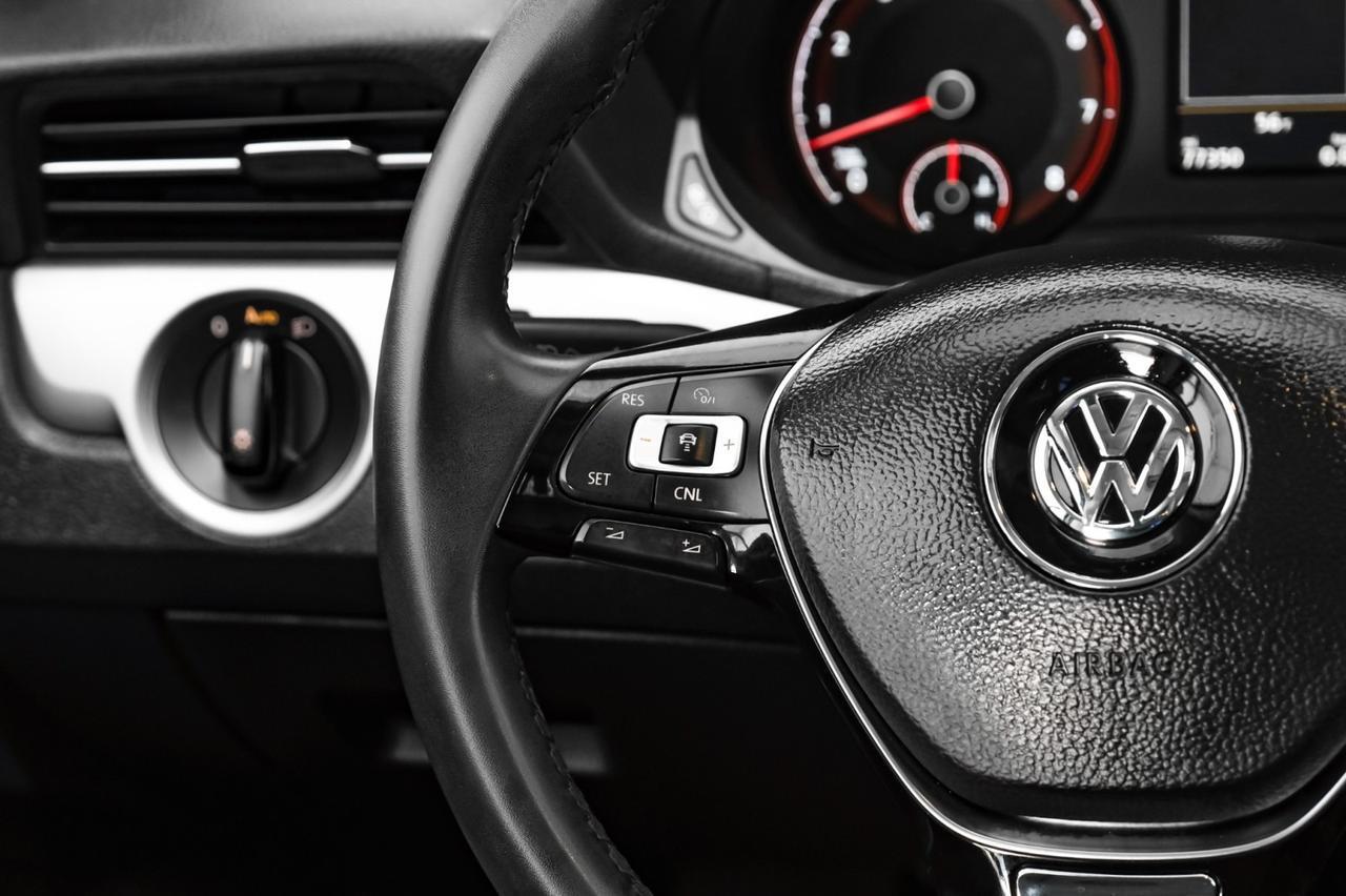 2021 Volkswagen Passat 2.0T SE BLIND SPOT FRONT ASSIST LANE ASSIST SUNROOF LEATHERETTE HEATED SEATS REAR CAMERA Carrollton TX