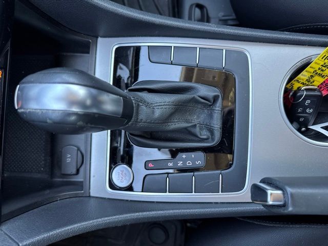 2021 Volkswagen Passat 2.0T SE Random Lake WI