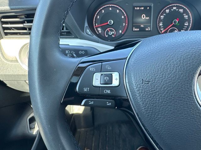 2021 Volkswagen Passat 2.0T SE Random Lake WI