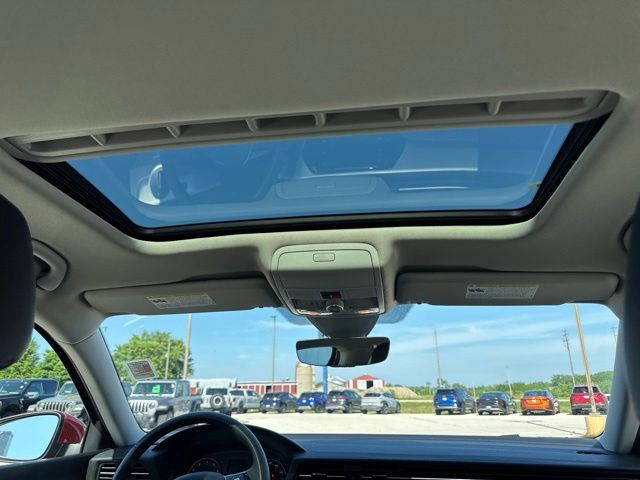 2021 Volkswagen Passat 2.0T SE Random Lake WI