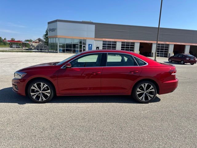 2021 Volkswagen Passat 2.0T SE Random Lake WI