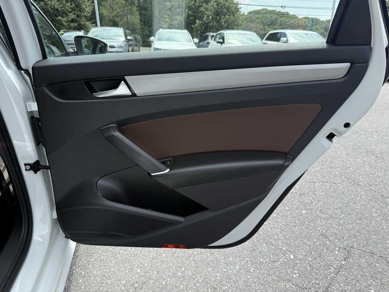 2021 Volkswagen Passat 2.0T SE Westborough MA
