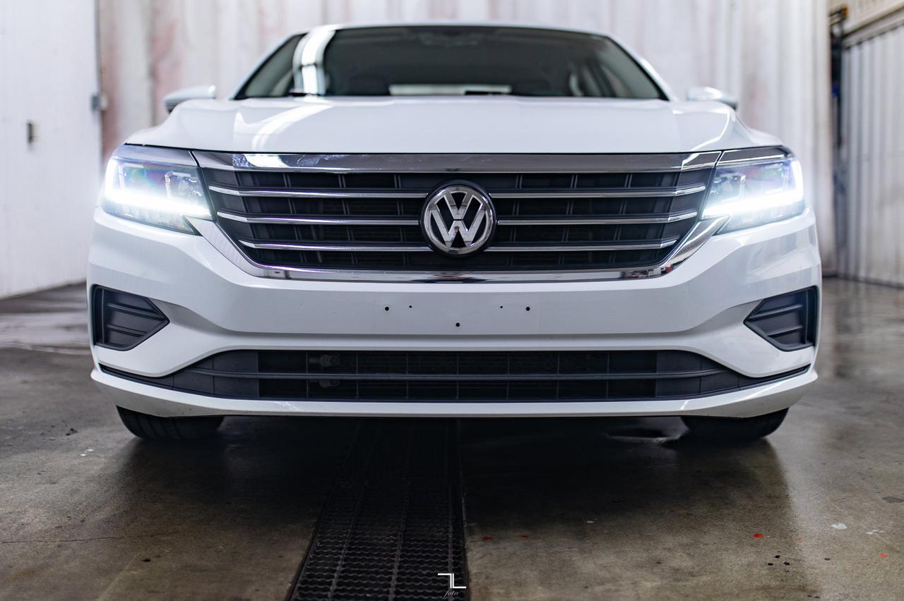 2021 Volkswagen Passat Highline Leather Roof BCam Red Deer AB