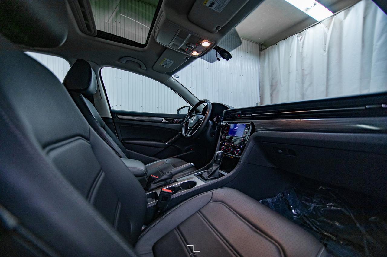 2021 Volkswagen Passat Highline Leather Roof BCam Red Deer AB