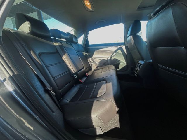 2021 Volkswagen Passat SE Houston TX