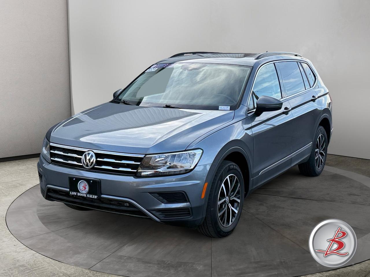 2021 Volkswagen TIGUAN SE