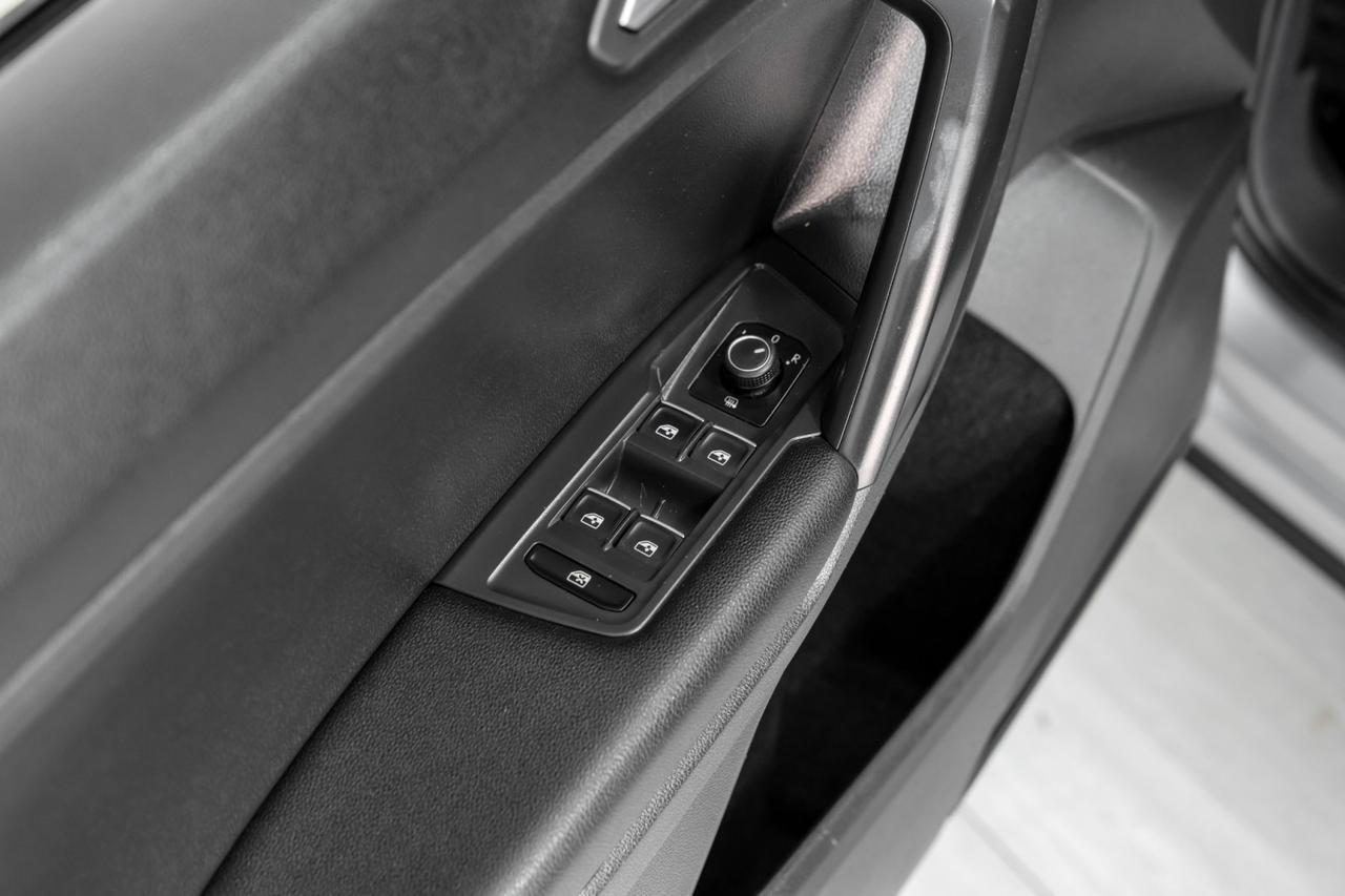 2021 Volkswagen Tiguan 2.0T SE BLIND SPOT ASSIST FRONT ASSIST LEATHER HEATED SEATS REAR Carrollton TX