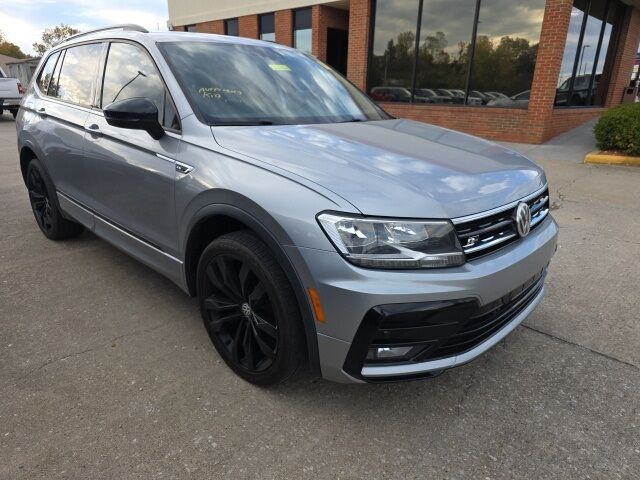 2021 Volkswagen Tiguan 2.0T SE R-Line Black