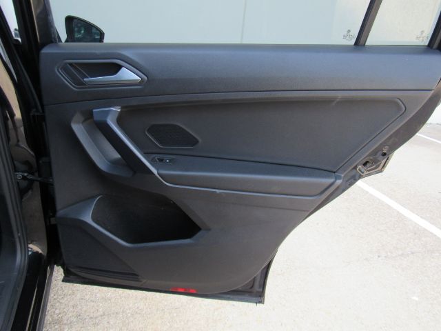 2021 Volkswagen Tiguan 2.0T SE R-Line Black Plano TX