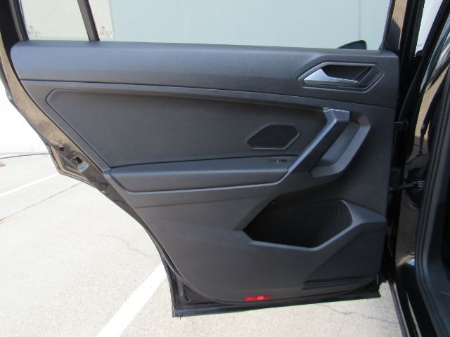 2021 Volkswagen Tiguan 2.0T SE R-Line Black Plano TX