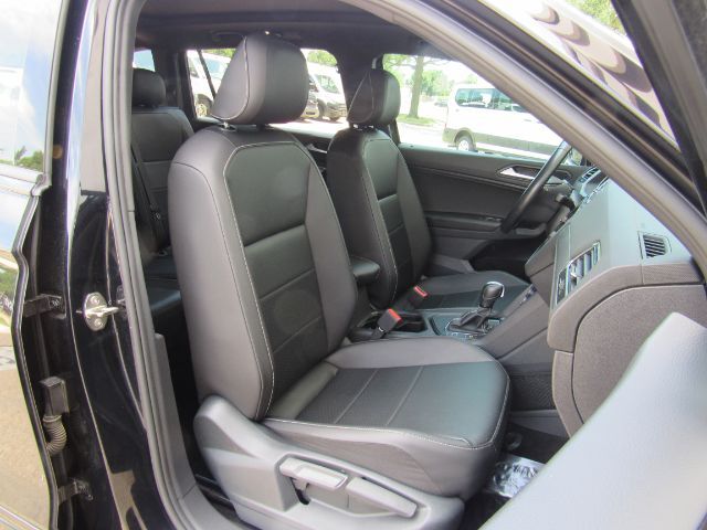 2021 Volkswagen Tiguan 2.0T SE R-Line Black Plano TX
