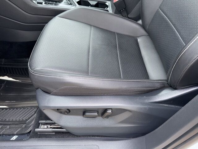 2021 Volkswagen Tiguan 2.0T SE West Burlington IA