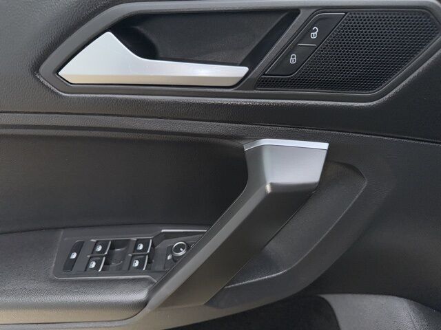 2021 Volkswagen Tiguan 2.0T SE West Burlington IA