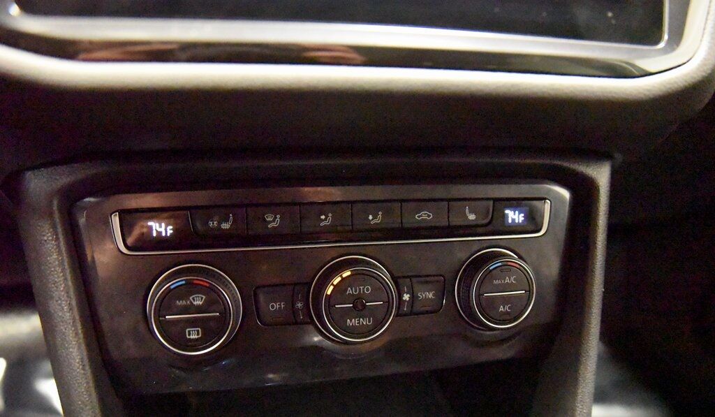 2021 Volkswagen Tiguan 2.0T SEL Akron