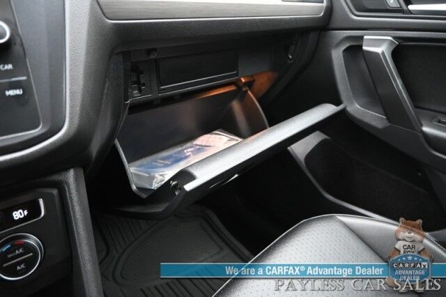2021 Volkswagen Tiguan SE / AWD / Power & Heated Leather Seats / Adaptive Cruise Control / Lane Departure & Blind Spot Alert / Apple CarPlay & Android Auto / USB Input / Back Up Camera / Alloy Wheels / 27 MPG Anchorage AK