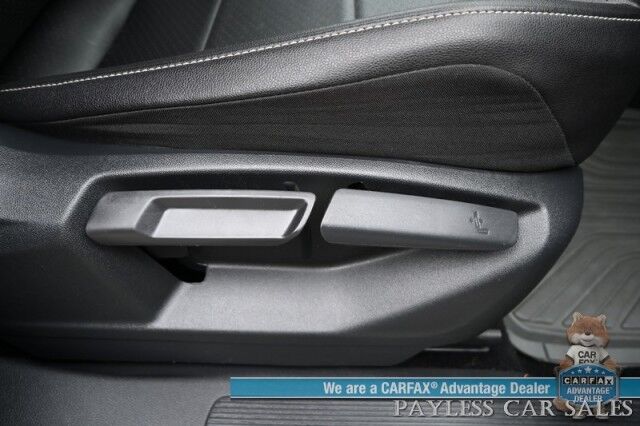 2021 Volkswagen Tiguan SE / AWD / Power & Heated Leather Seats / Adaptive Cruise Control / Lane Departure & Blind Spot Alert / Apple CarPlay & Android Auto / USB Input / Back Up Camera / Alloy Wheels / 27 MPG Anchorage AK
