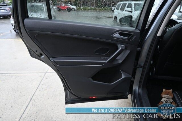 2021 Volkswagen Tiguan SE / AWD / Power & Heated Leather Seats / Adaptive Cruise Control / Lane Departure & Blind Spot Alert / Apple CarPlay & Android Auto / USB Input / Back Up Camera / Alloy Wheels / 27 MPG Anchorage AK