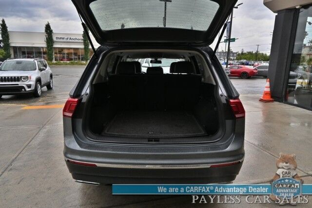 2021 Volkswagen Tiguan SE / AWD / Power & Heated Leather Seats / Adaptive Cruise Control / Lane Departure & Blind Spot Alert / Apple CarPlay & Android Auto / USB Input / Back Up Camera / Alloy Wheels / 27 MPG Anchorage AK