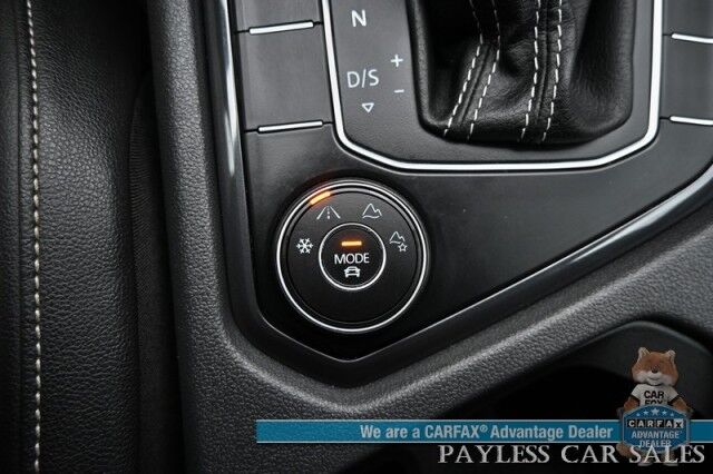 2021 Volkswagen Tiguan SE / AWD / Power & Heated Leather Seats / Adaptive Cruise Control / Lane Departure & Blind Spot Alert / Apple CarPlay & Android Auto / USB Input / Back Up Camera / Alloy Wheels / 27 MPG Anchorage AK