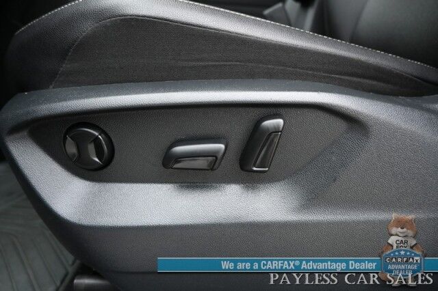 2021 Volkswagen Tiguan SE / AWD / Power & Heated Leather Seats / Adaptive Cruise Control / Lane Departure & Blind Spot Alert / Apple CarPlay & Android Auto / USB Input / Back Up Camera / Alloy Wheels / 27 MPG Anchorage AK