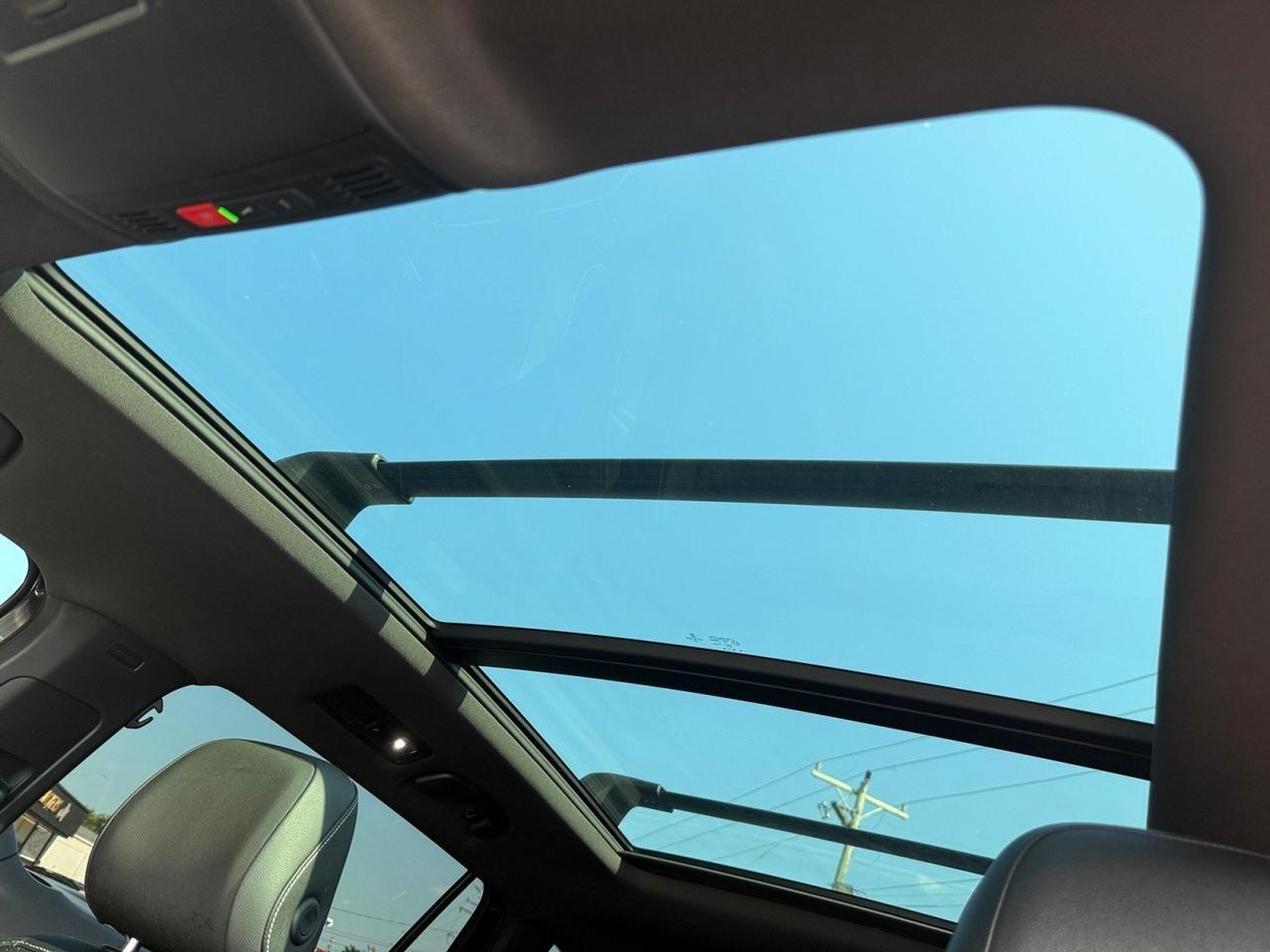 2021 Volkswagen Tiguan SE R-Line Black, HEATED SEATS, BACKUP CAMERA, APPLE CARPLAY/ANDROID AUTO, PANORAMIC SUNROOF, ROOF RACKS, POWER MIRRORS, BLIND SPOT ALERT, AUTO START/STOP, YOUR NEXT RIDE IS HERE - VOLKSWAGEN BUILT FOR EVERY JOURNEY! Norfolk VA
